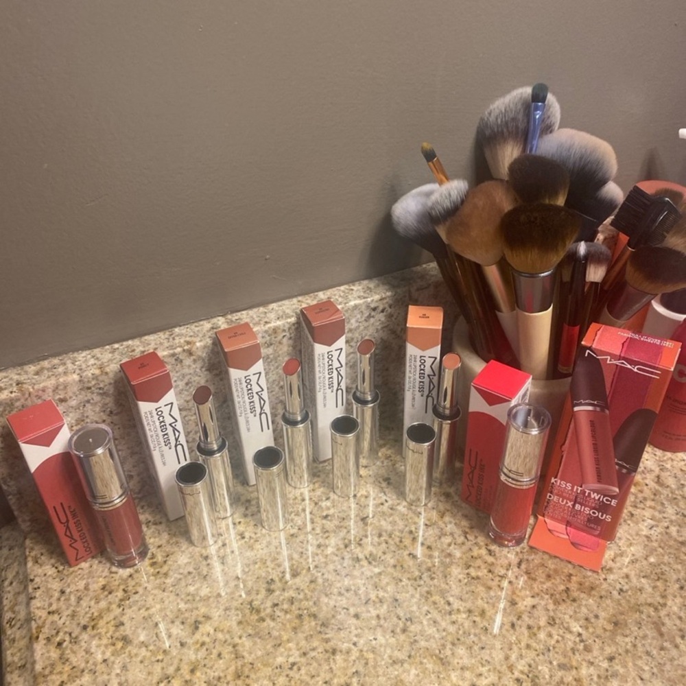 MAC Lip Bundle - Brand New - Valued @ $265!